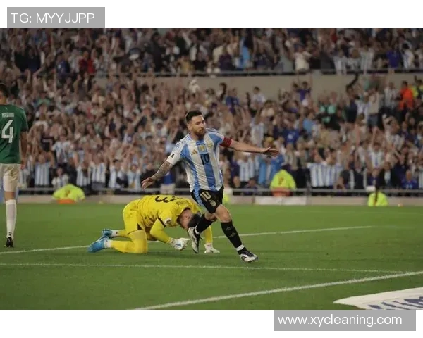 《足球场上的传奇之星:梅西C罗内马尔贝尔和他们的辉煌瞬间》 《足球场上的传奇之星:梅西C罗内马尔贝尔和他们的辉煌瞬间》